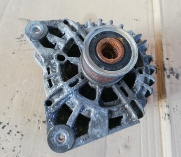 Renault генератор 1.6 dci оригінальний номер fg15t030 фото №1