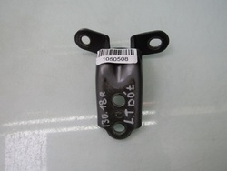 I30 iii 18r петля дверь левый зад задний задний dół нижний левых задних z3g фото №1