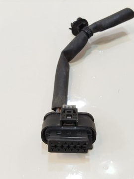 Роз'єм штекер mercedes w205 a0315450226 фото №1