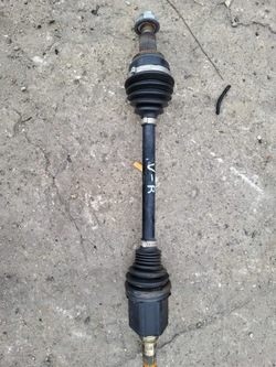 Піввісь права maserati levante 3.0 d фото №1