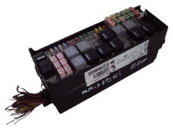 Коробка запобіжників range rover sport 05- фото №1