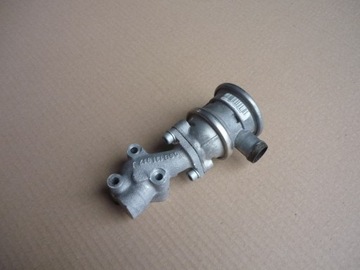 Клапан egr audi a4 b6 2.0 alt 06b131817j 06b131101e фото №1