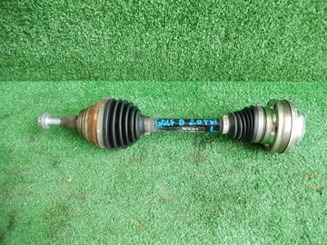 Піввісь ліва vw golf viii 8 2.0 tdi 5wa407271k фото №1