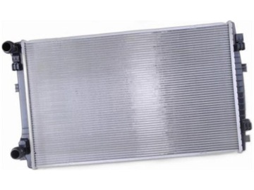 Радіаторів vw passat b8 1.4-2.0 touran 1.0-2.0 passat b8 1.4 2.0 фото №1