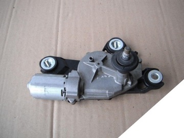 Mazda 3 hb 03-09 моторчик дворники задней фото №1