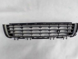 Решітка бампера opel astra хром 13238553 фото №1