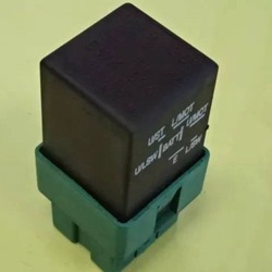 Реле mitsubishi space star mr911251 nr977 фото №1