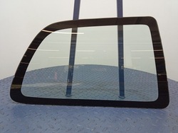 Starlet iii p9 3d скло кузовна зад права фото №1