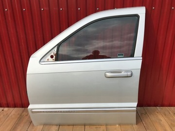 Jeep grand cherokee wk дверь ps2 идеальные w цвет фото №1