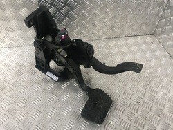 Комплект педали тормоза i газа каркас 95b723031c porsche macan фото №1