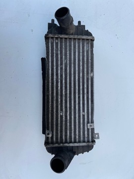 Радіаторів інтеркулер kia optima 10- 1.7 crdi фото №1