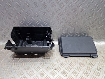 Корпус коробка крышка предохранителей meriva b фото №1