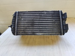 Hyundai tucson iii - радіаторів інтеркулер фото №1