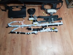 Toyota corolla e 16 консоль капот панель набір фото №1