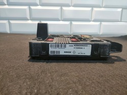 Scenic ii megane ii модуль upc x84 n3 8200306033- фото №1