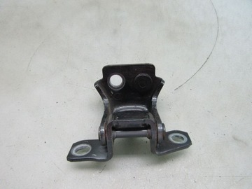 Mazda cx-30 21r петля двері лівий зад задній задній верхній лівих задніх 46g фото №1