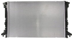 Радіаторів води audi a5 2016 - фото №1