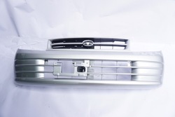 Daihatsu cuore 98-02r бампер перед новый оригинал фото №1