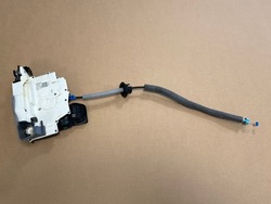 Audi a6 a7 q8 замок двері лівий перед 4k1837015l фото №1