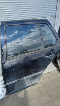 Двері ліві зад vw golf iv 98r фото №1