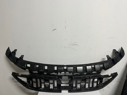 Підсилювач решітка бампера vw id4 11a807231 kk фото №1