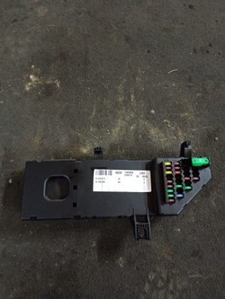 Коробка модуль комфорту bsi vectra c 1,9 cdti eu 13193588 фото №1