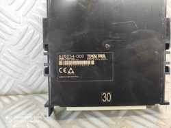 Модуль блок керування smart key toyota yaris iv 1.5 гібрид автомат 62b054-000 фото №1