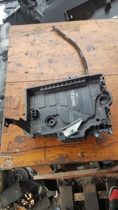 Основа акумулятора dacia sandero iii 648946748r фото №1