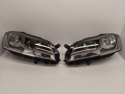 Лампа права ліва перед passat b7 фото №1