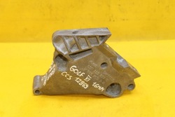 Лапи кронштейн golf двигуна vi 1.6 mpi ccs 06f199207q фото №1