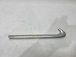 Планка стёкла кузовной хром левый зад audi a4 b8 sedan 8k5853345b фото №1