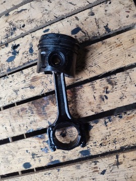 Opel astra h iii 1.3 cdti поршень шатун 06933 c201 фото №1