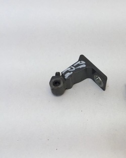 Seat tarraco 2020 петля дверь правые перед нижний фото №1