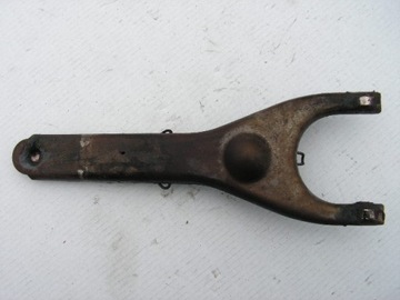 Avensis t25 1,8 vvt-i лапка зчеплення фото №1