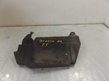 C3 picasso захист шасі праві зад 9686103580 фото №1