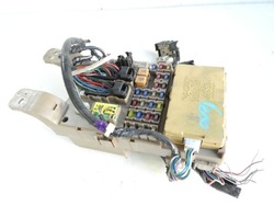 Модуль коробка запобіжників toyota corolla verso 82641-13040 фото №1