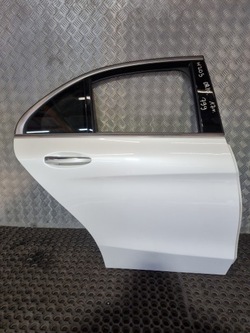Mercedes w205 двері праві зад 799 оригінал фото №1