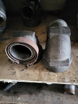 Колено штуцер турбины man tgx tga tgs 51094113572 фото №1