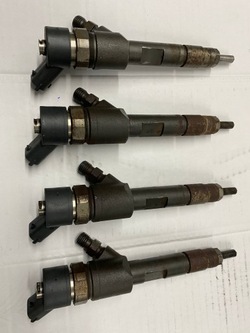 Форсунки megane iii scenic iii 1.9 dci 0445110328 фото №1