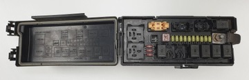 Коробка запобіжників jeep grand cherokee iii wh фото №1