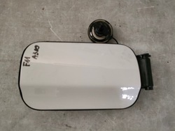 Bmw f11 крышка заливка топлива альпийский белый фото №1