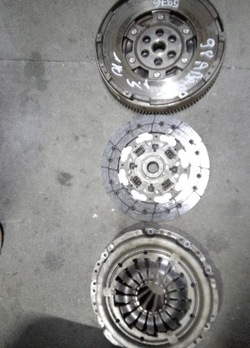 Fiat 500 abarth рестайлинг 2017 колесо двухмассовый сцепление фото №1