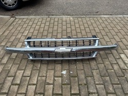 Chevrolet tahoe решітка радіатора решітка оригінал фото №1