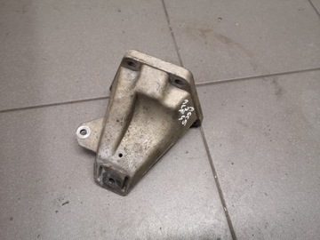Лапи підтримка двигуна audi a6 c5 2.4 alf 8d0199308d фото №1