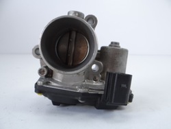 Ford c-max mk2 1.0 дросельна заслінка fiseta focu fomoco фото №1