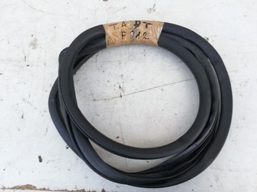 Прокладка правий зад задні toyota avensis 03-12 t25 фото №1