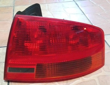 Лампа audi a4 b7 11.04-03.08 зад права фото №1