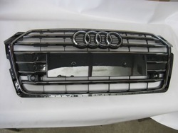 Решётка решётка радиатора audi a5 b9 8w6853651r s-line фото №1