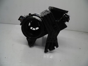 Повітродувка нагрівача зад mercedes w164 ml w251 фото №1