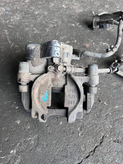 15 ford mondeo mk5 2.0 tdci супорт електричний задній праві jg9c-2d250a фото №1